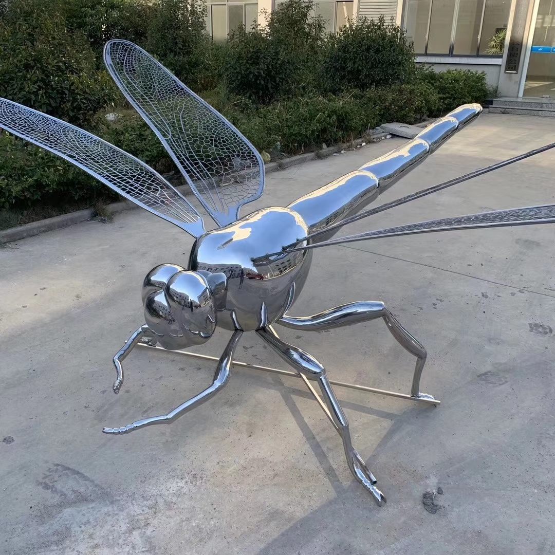 Custom Stainless Steel Sculptures - Modern Metal Art for Indoor/Outdoor