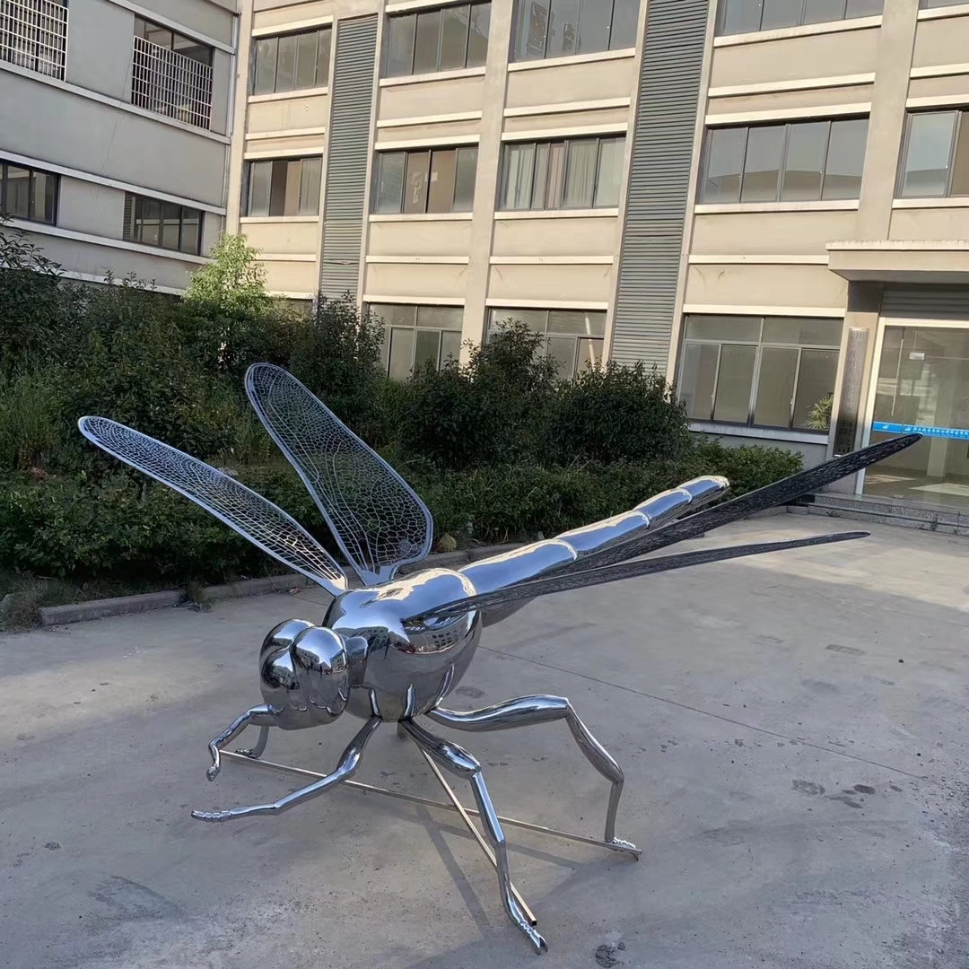 Custom Stainless Steel Sculptures - Modern Metal Art for Indoor/Outdoor